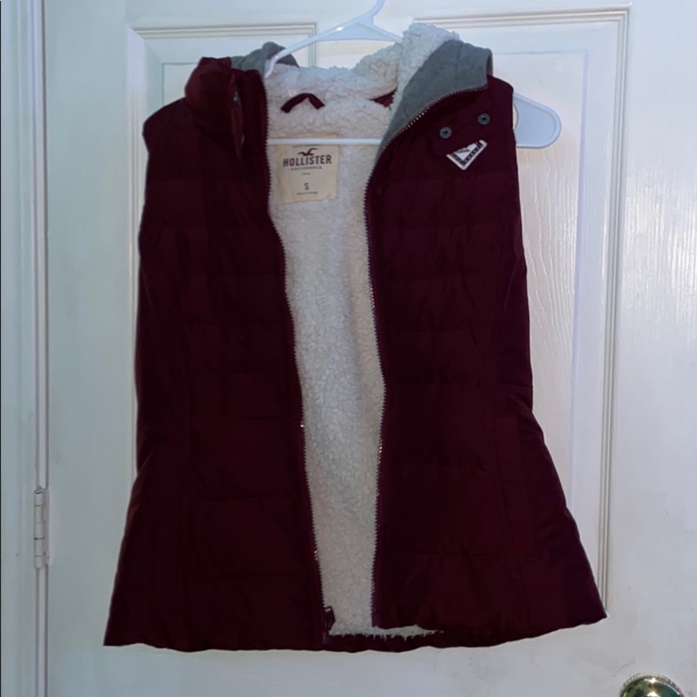 brand new Hollister vest